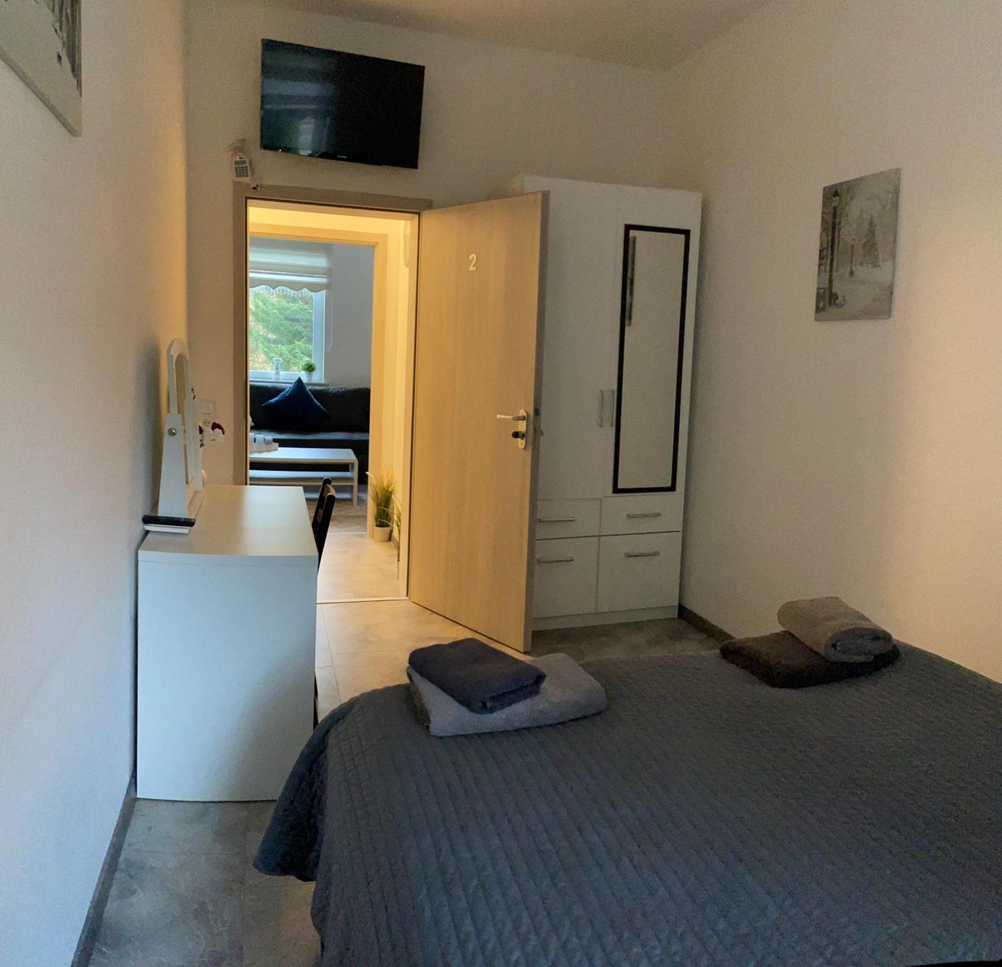 Werftstrasse 9A Aparthotel Kiel Exterior foto