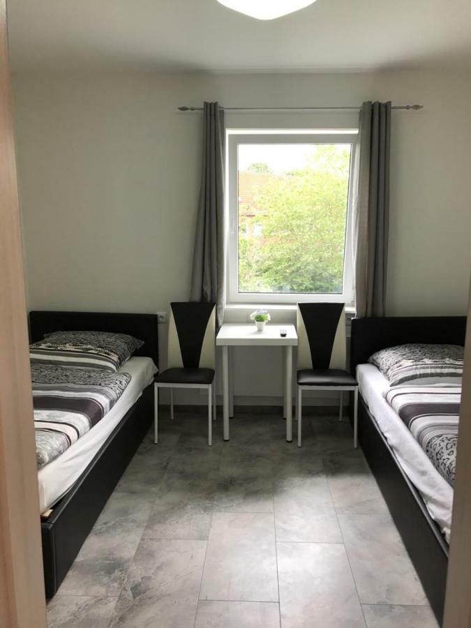 Werftstrasse 9A Aparthotel Kiel Exterior foto
